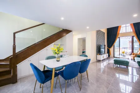 Yunshang Time Hot Spring Holiday Homestay (Tengchong Mayugu Branch) Отели рядом с достопримечательностью «Mayu Valley Hot Spring Town»