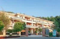 Nanshoufeng Yangshenggu Hotels in Meizhou