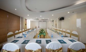 Danly Hotel