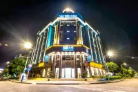 Jinshun Tianhua Hotel (Ruili Fortune Plaza Caiyun City) Hotels near Jiegao Port