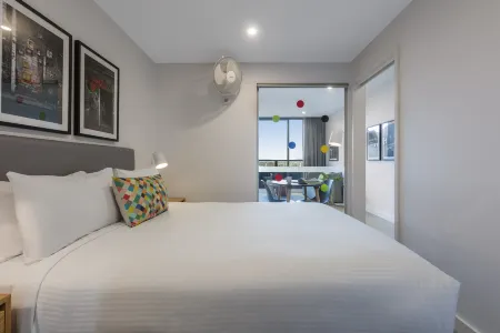 Oaks Melbourne Southbank Suites Отели рядом с достопримечательностью «Австралийский центр современного искусства»