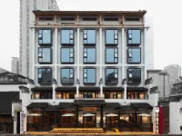 Luxi Hotel (Changsha Wuyi Square Taiping Old Street) Hotels near Orange Islet