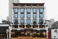 Luxi Hotel (Changsha Wuyi Square Taiping Old Street) - 3-Star