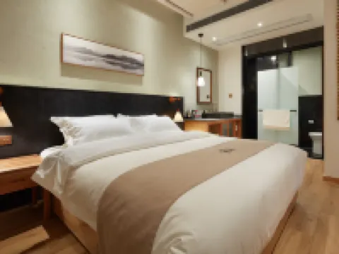 Luxi Hotel (Changsha Wuyi Square Taiping Old Street) Hotels in Changsha