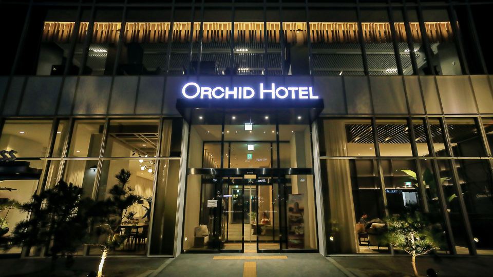 Orchid Hotel