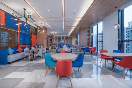 Holiday Inn Express Zhongxian