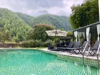 Rest Valley - Infinity Pools