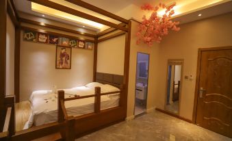 Lufeng Hotel - Housity