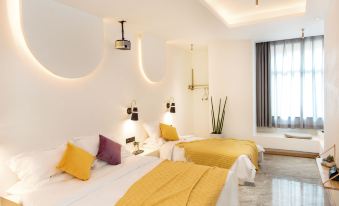 Meet the homo stay(Xi'an Bell and Drum Tower store)