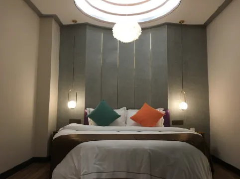 Mianzhu Ruizhaokaqiyi Boutique Hotel