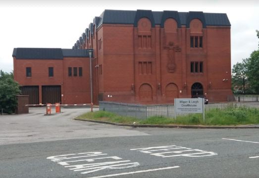 프리미어 인 위건 타운 센터