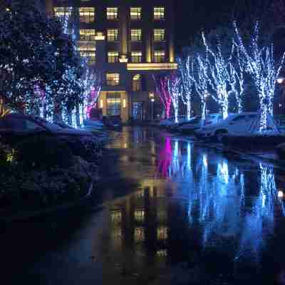 Mercure Hotel (Zhumadian Lijin) Hotel Exterior