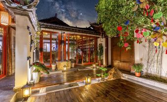 Floral Hotel· Lijiang Yuebanwan Light Luxury Homestay