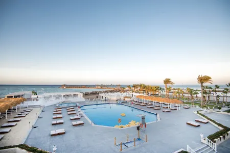 Meraki Resort Hurghada - Adults Only Отели рядом с достопримечательностью «El Dahar»