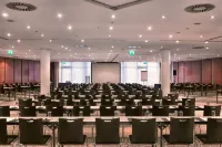 Ramada by Wyndham Dresden Hotels in Dresden