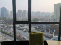 上海安亭亚朵酒店 - 几木城景大床房