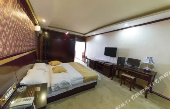 鄉城藏鄉田園大酒店