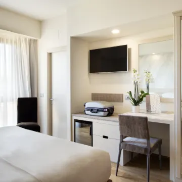 Hotel Grifone Firenze Hotels near Piazzale Michelangelo