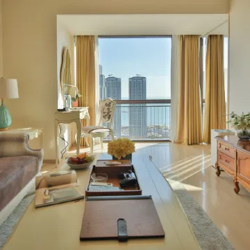 Mulliner Beluga House (Qingdao The Mixc Aofan Wusi Square)