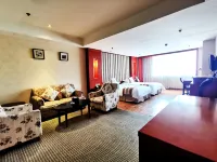 Iris Orchard All Suites Hotel (Tangshan Convention Center) - parking