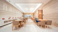 Kyriad Marvelous Hotel (Heyuan Wanda Plaza)