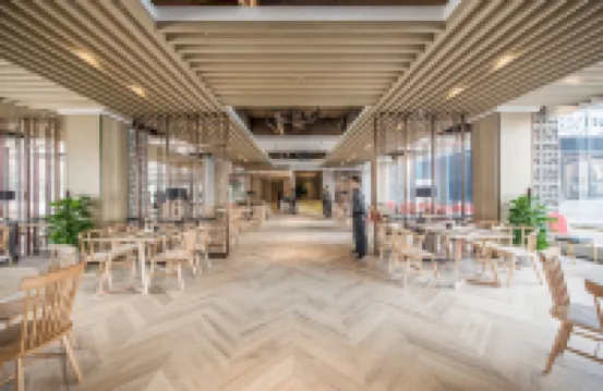 北京東直門左家莊地鐵站亞朵S酒店