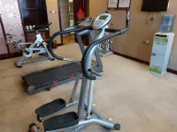 Rong Jin Zhou Hai Hotel - Gym