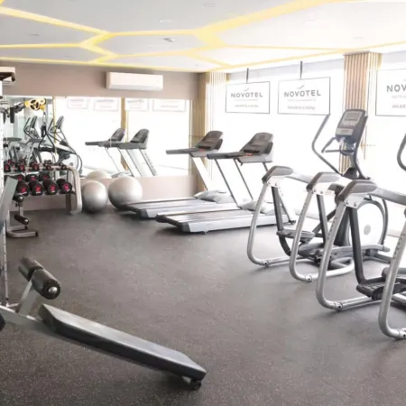 Novotel Jakarta Cikini Отели рядом с достопримечательностью «Посольство Египта»