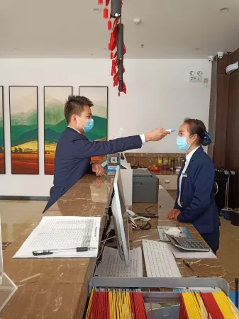 Yanjin Kunlun Yueju Hotel