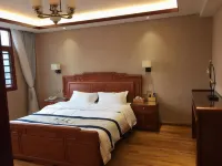 Longzhou Taida Hotel