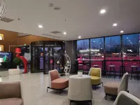 Elong Migao Fashion Hotel (Qingzhou Ancient City)