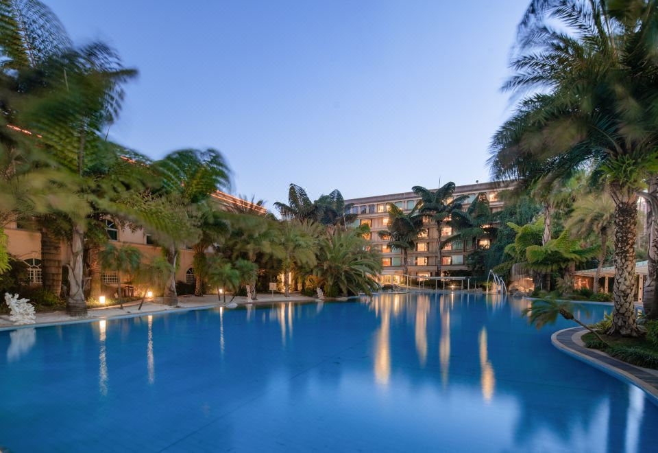 昆明云安会都酒店（融创滇池後海店）外景图