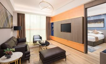 IN CITY HOTEL(MEIZHOU WANDA)