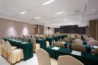 Lavande Hotel (Wal-mart Store, East Yueyang High-speed Railway Station) Hotel a Yueyang