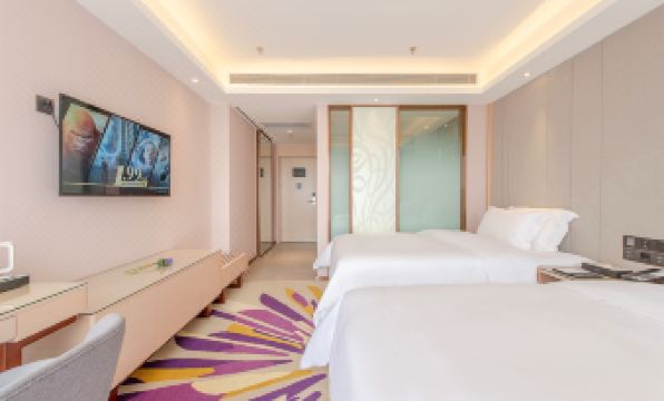 Lavande Hotel (Zhongshan Guzhen Town People's Square)