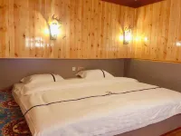 Tukes Ligong Be Courtyard Homestay Reception Center