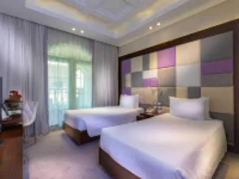 فندق الماسة Hotels near ميدان روكسى