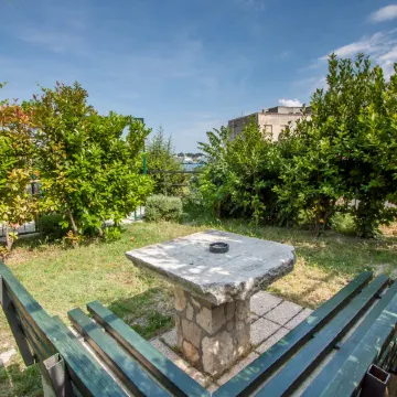 Garden Apartment Hotel