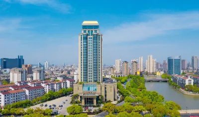 Dongyi International Hotel Hotels in Yixing Downtown Area