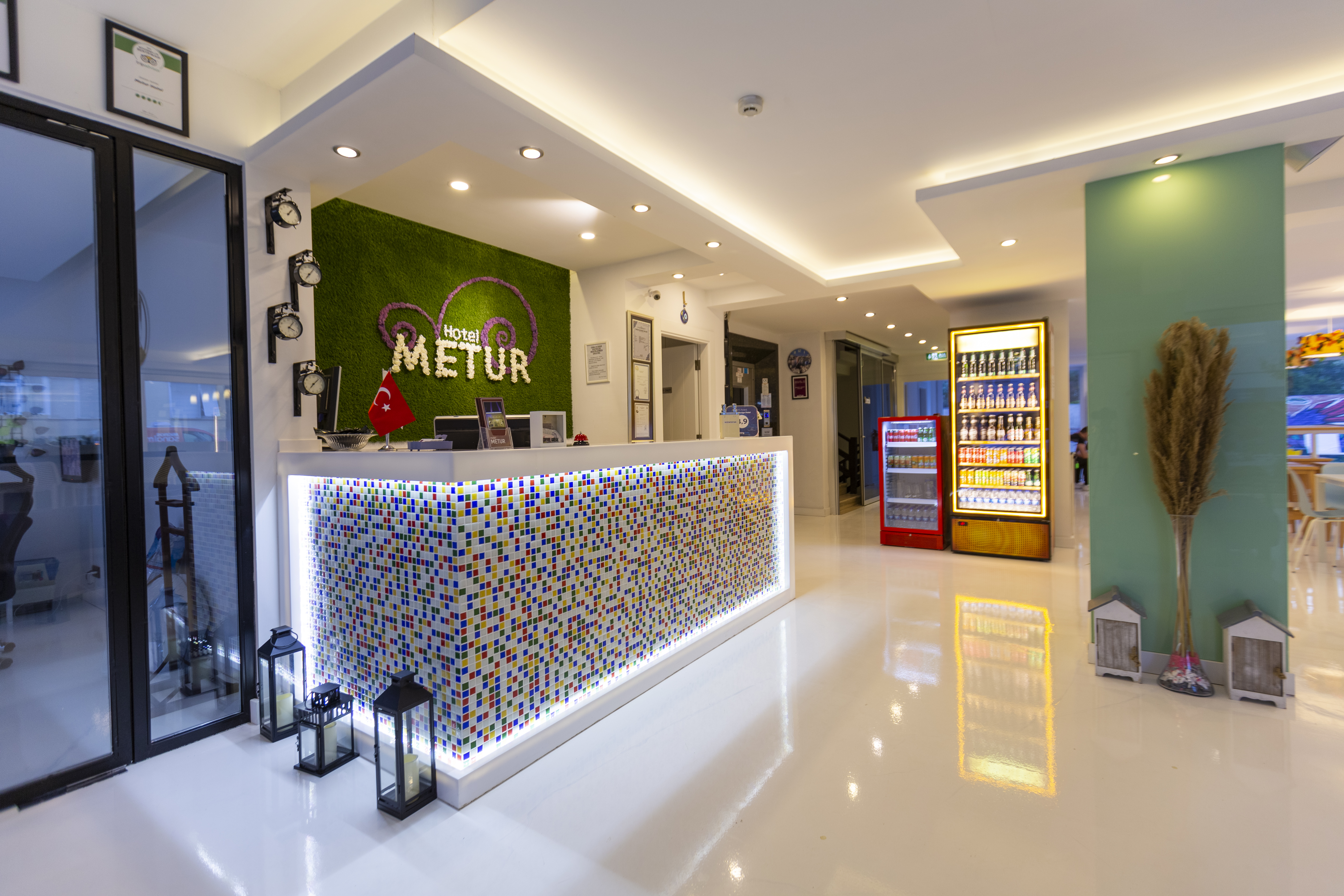 Metur Hotel