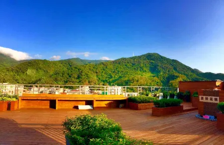 Shenzhen Maoxiang Hotel (Wutongshan Scenic Area)