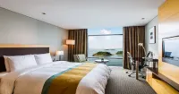 Hidden Bay Hotel