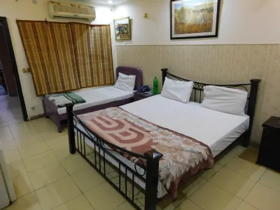 Hotel Sweet Inn Lahore Hotels in Gulberg V