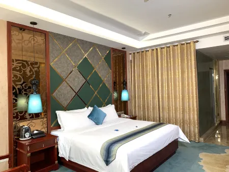 Kailong International Hotel (Shenzhen North Railway Station Longhua Yicheng Center)