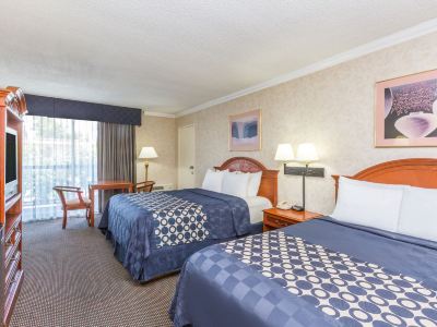 Days Inn by Wyndham Los Angeles LAX/VeniceBch/Marina DelRay