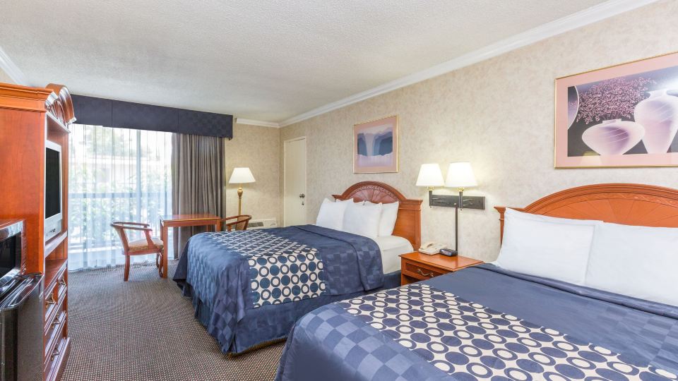 Days Inn by Wyndham Los Angeles LAX/VeniceBch/Marina DelRay