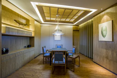 Junlin Hotel Отели рядом с достопримечательностью «Minge Square»