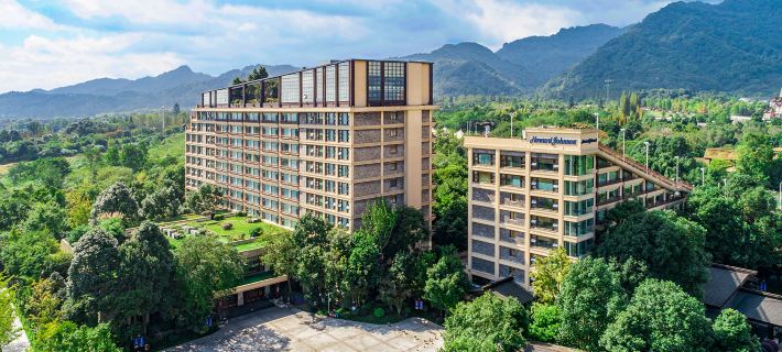 Howard Johnson Conference Resort Chengdu Hotels in Dujiangyan
