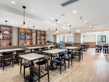 HanTing Hotel (Shenzhen Huaqiang Central Park)