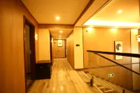 Yunhai Jinlong Hotel - 3-نجوم